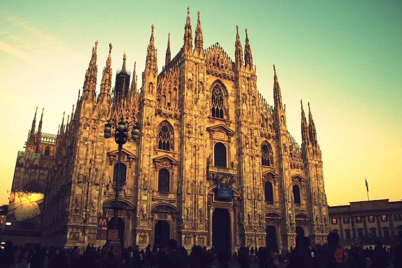 Sviluppo web Milano 2026 | Costi, tempi e quando conviene