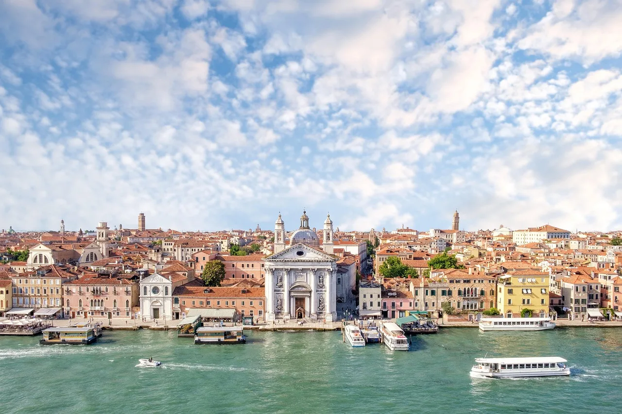 Sviluppo siti web Venezia 2026 | Costi e tempi reali